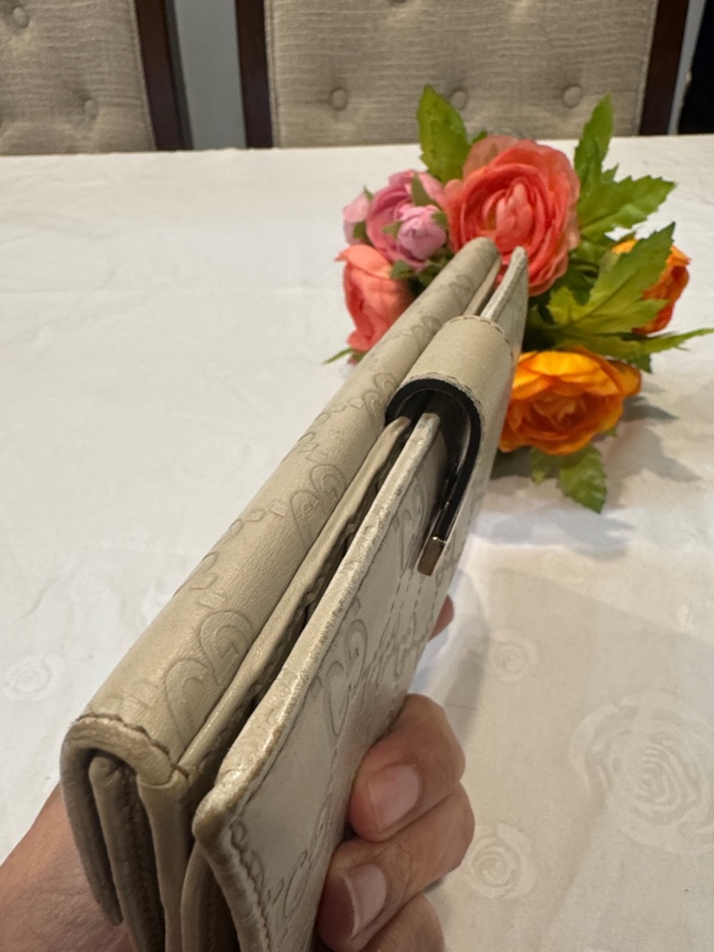Authentic Gucci Signature Guccisima Continental Wallet - Picture 5 of 13